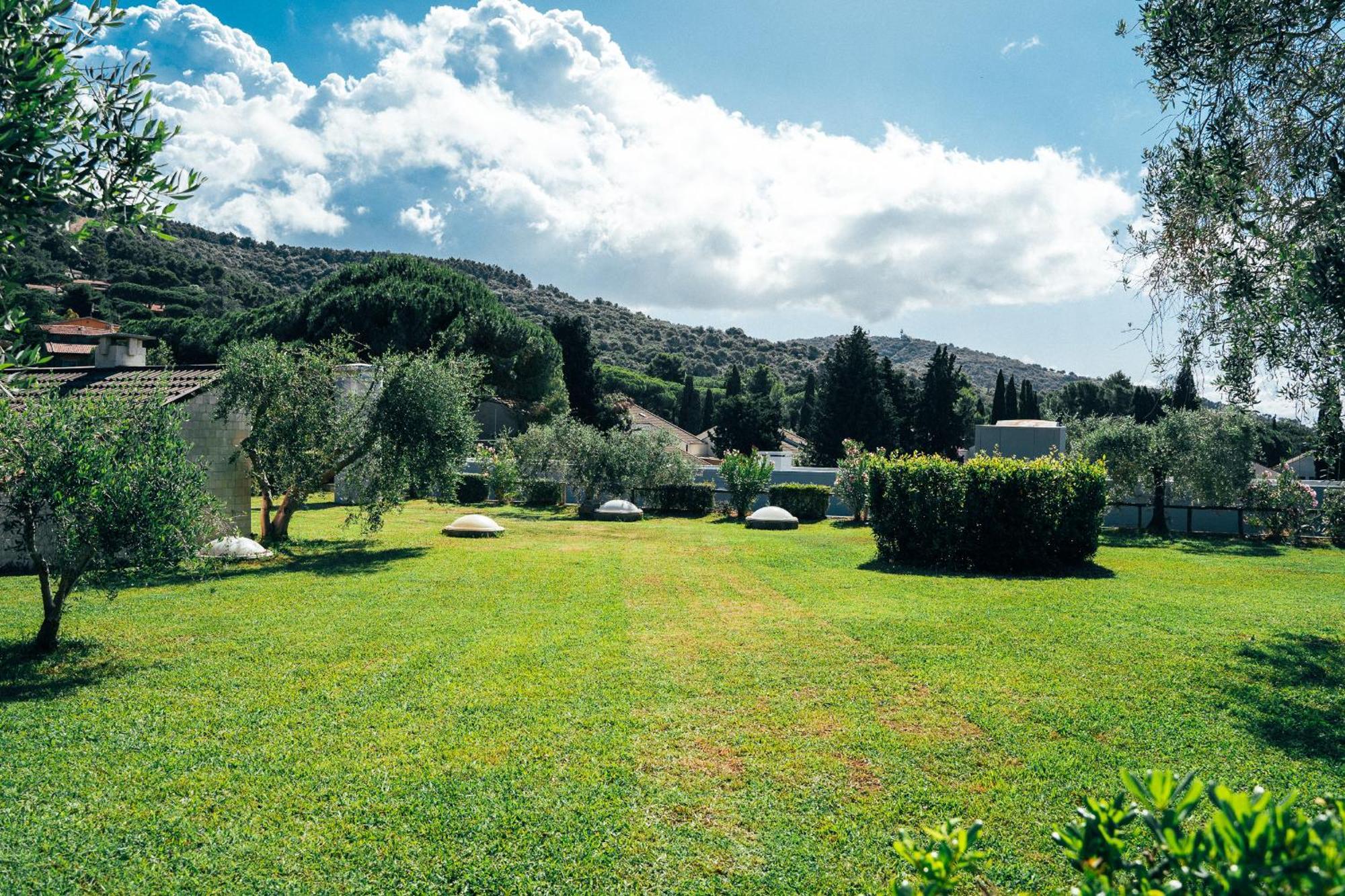 Residence Solemaremma Кастильоне дела Пеская Екстериор снимка