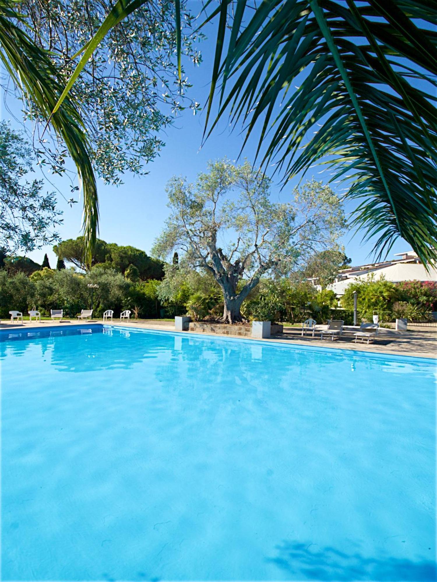 Residence Solemaremma Кастильоне дела Пеская Екстериор снимка