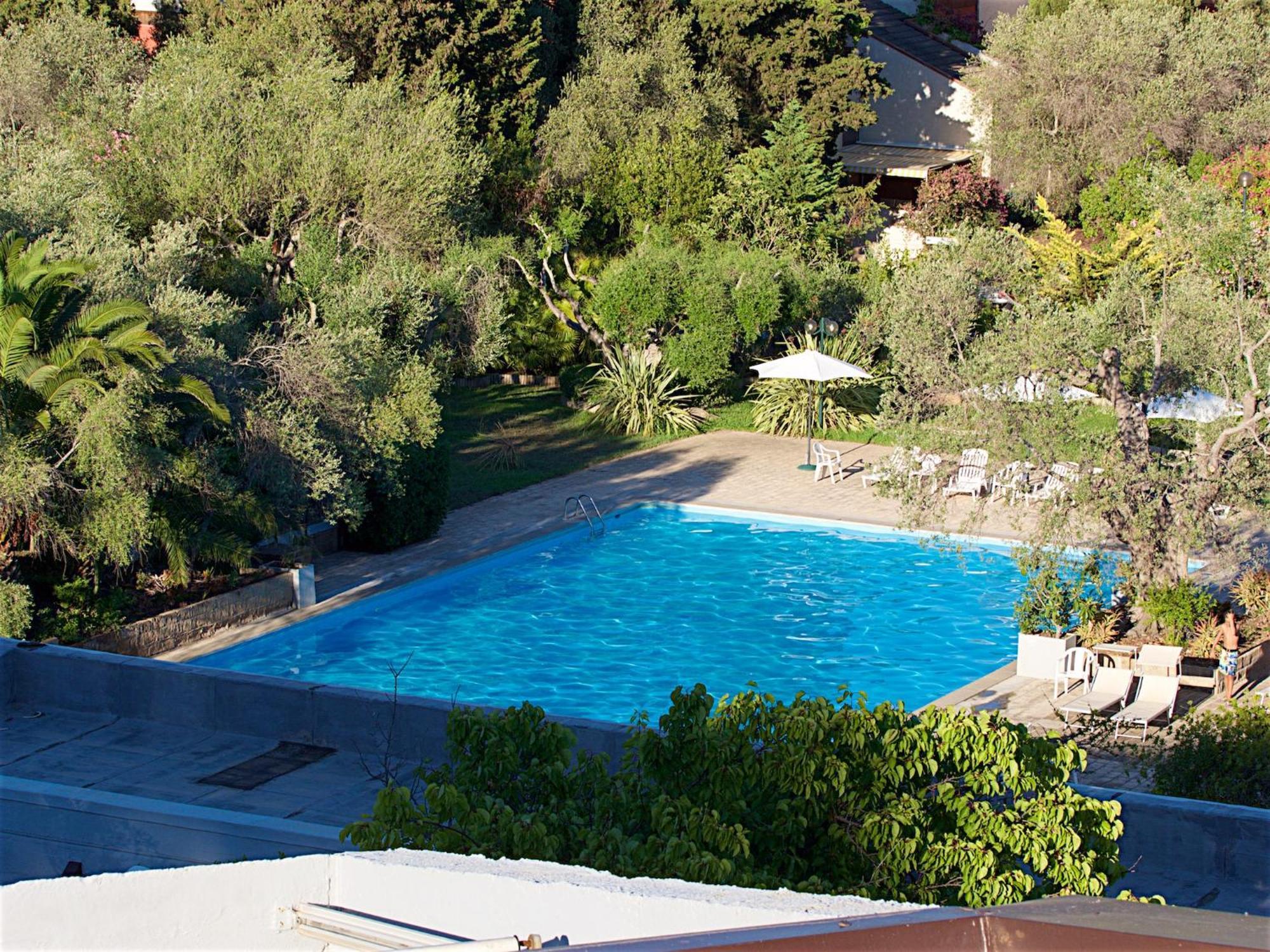Residence Solemaremma Кастильоне дела Пеская Екстериор снимка
